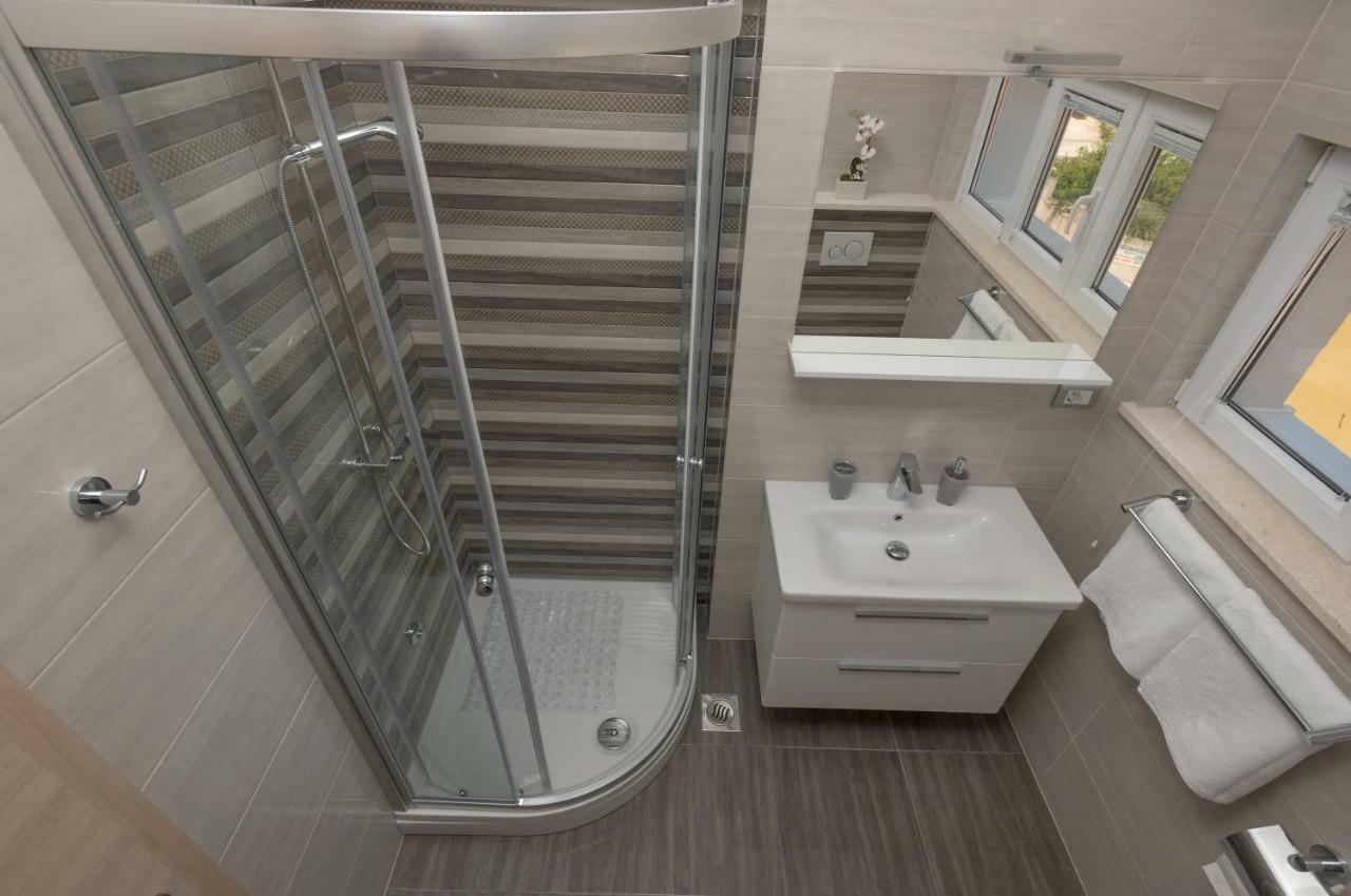 Apartmani Vujcic Макарска Экстерьер фото